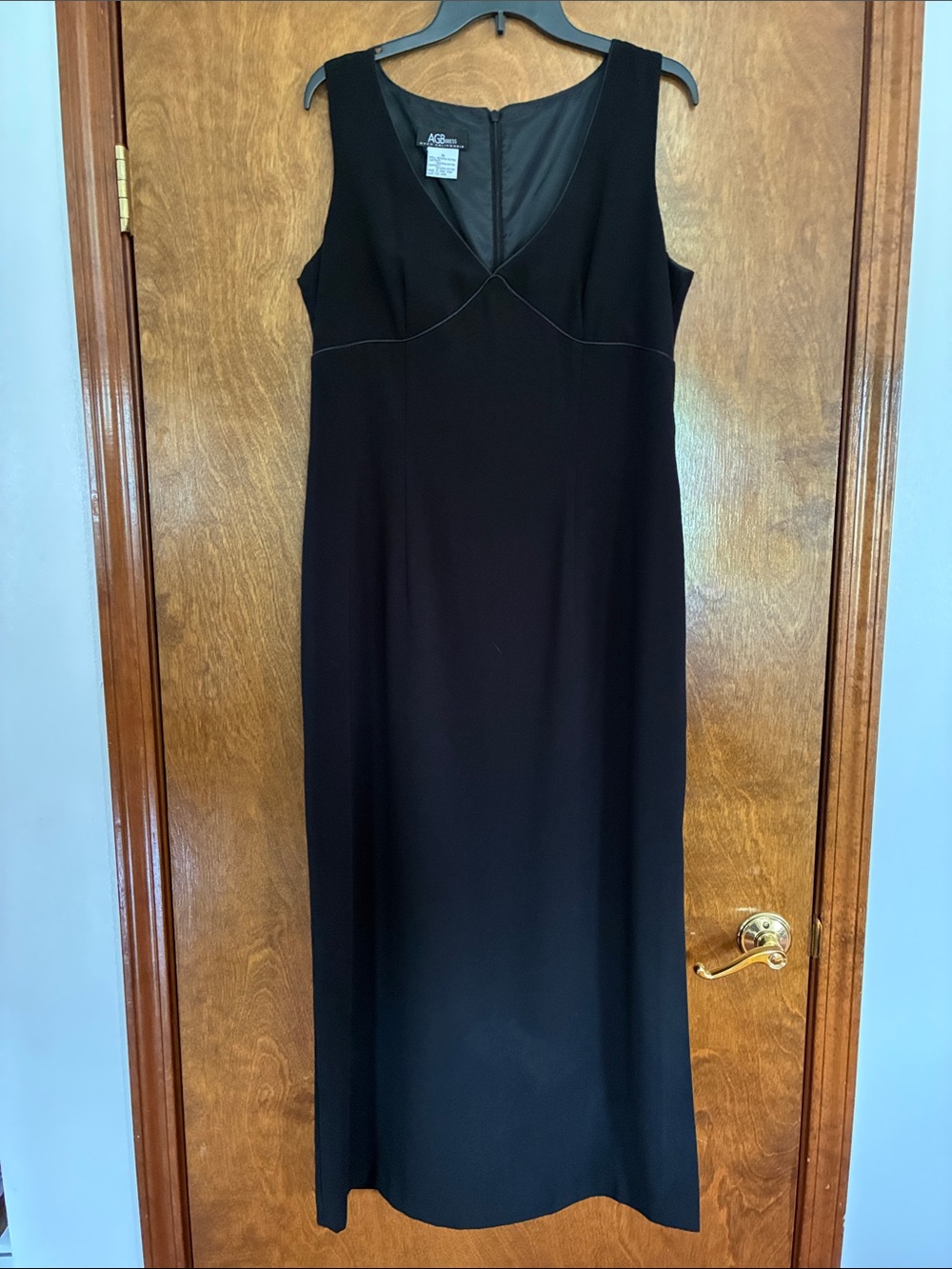 AGB Dress Byer California Black Sleeveless V-Neck Maxi Dress Size 16